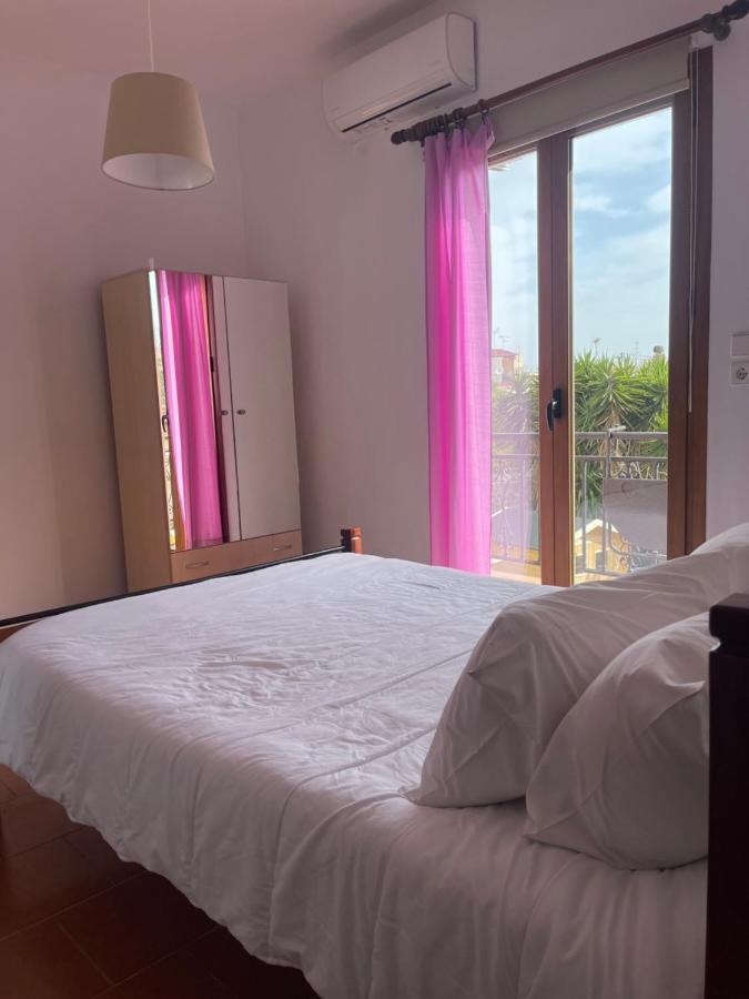 Kapodistriou Apartments Aegina Esterno foto